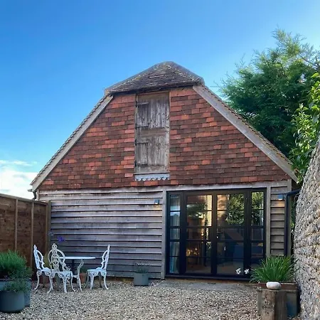 The Barn By The Beach At The Well House, Climping Exterior photo